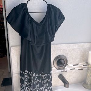 Off the shoulder dress 👗